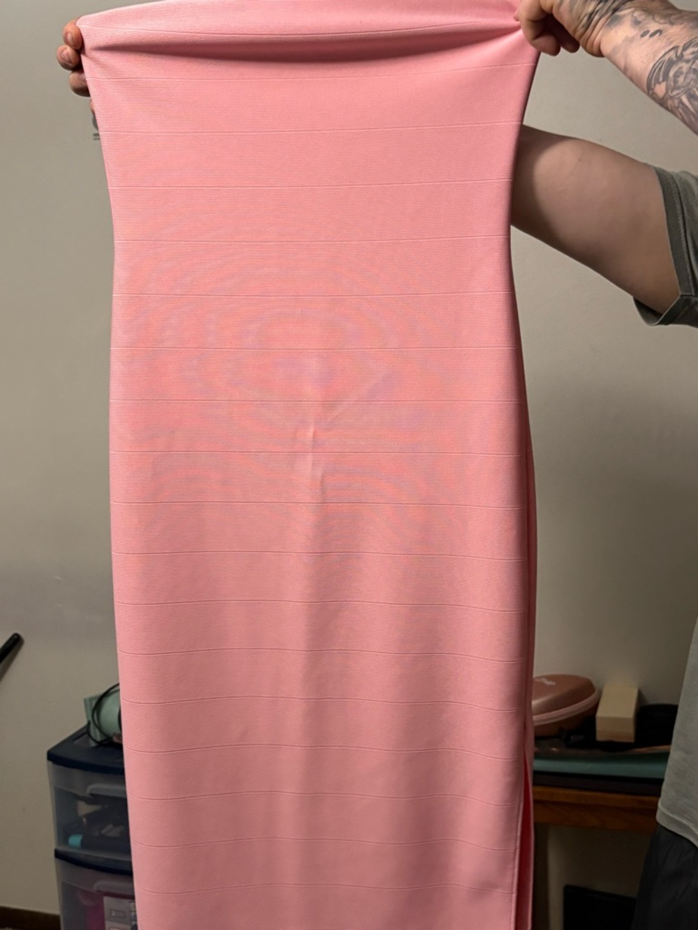 Women’s Pink Bodycon Dress - Sleek Stretch Midi